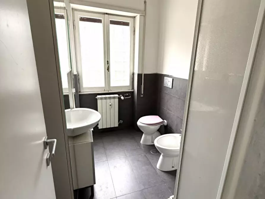 Immagine 15 di Appartamento in affitto  in Via Francesco Valagussa a Roma