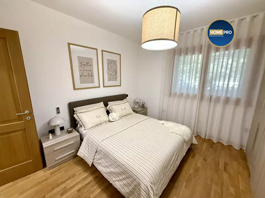 Immagine 7 di Appartamento in affitto  in Via Bogliasco a Roma