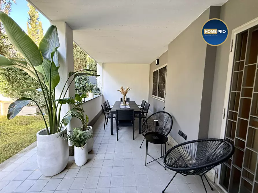 Immagine 13 di Appartamento in affitto  in Via Bogliasco a Roma