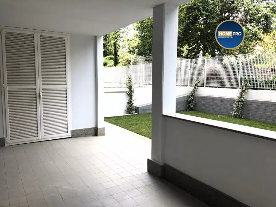 Immagine 18 di Appartamento in affitto  in Via Bogliasco a Roma