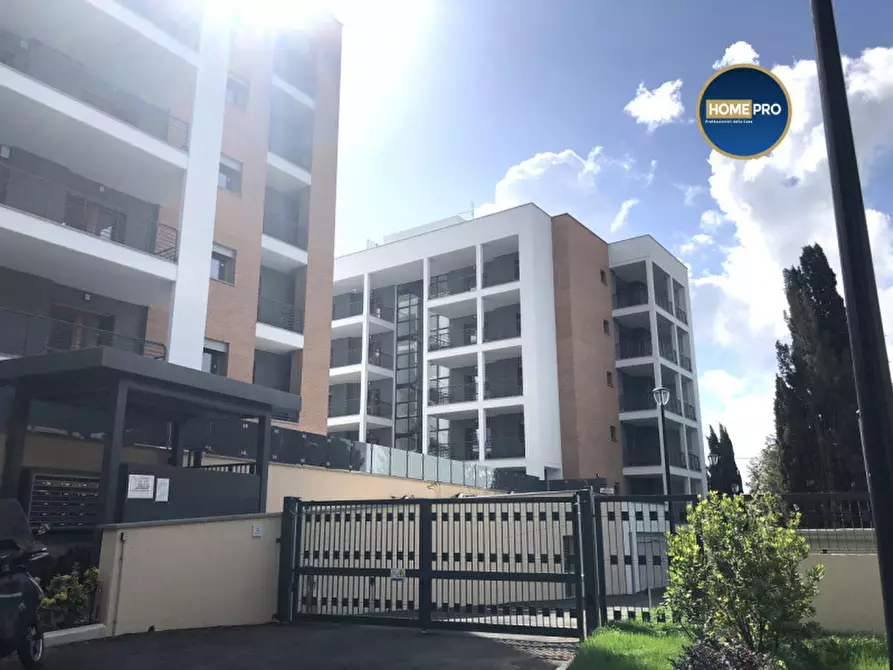 Immagine 29 di Appartamento in affitto  in Via Bogliasco a Roma