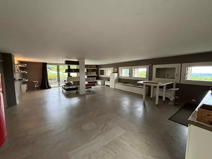 Immagine 12 di Villa in vendita  in VIA GUGLIELMO MARCONI N.54 a Teolo