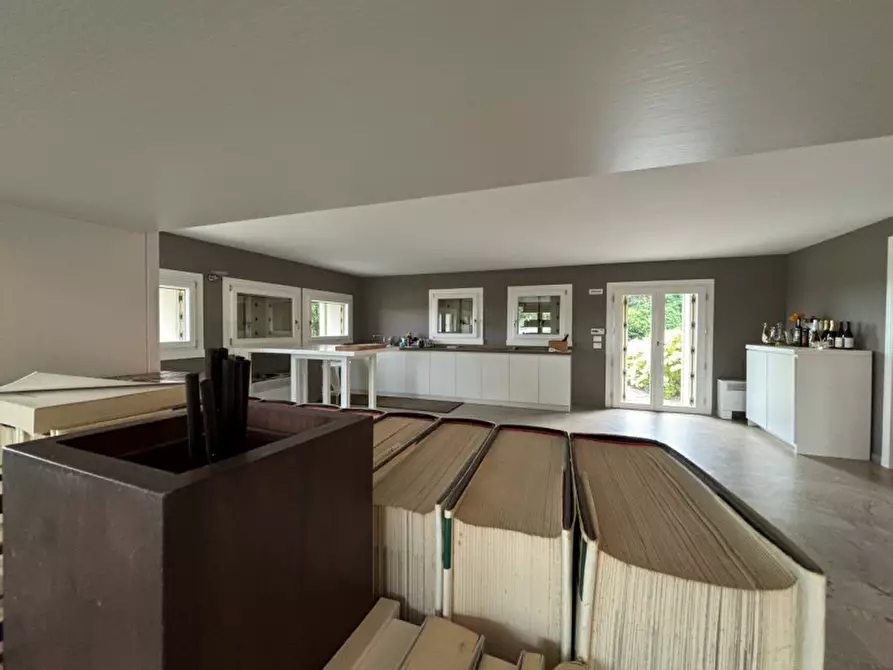 Immagine 15 di Villa in vendita  in VIA GUGLIELMO MARCONI N.54 a Teolo