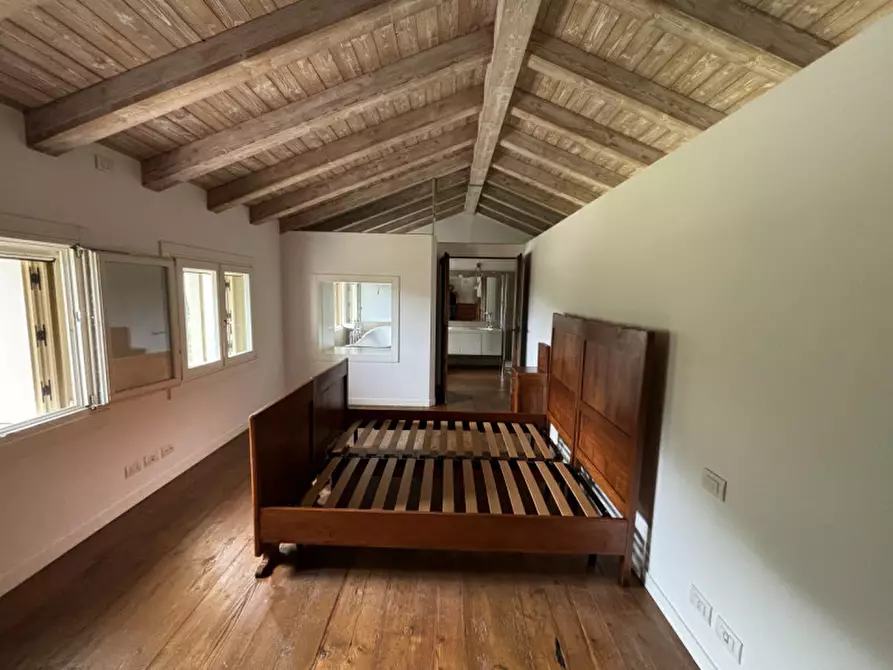 Immagine 23 di Villa in vendita  in VIA GUGLIELMO MARCONI N.54 a Teolo