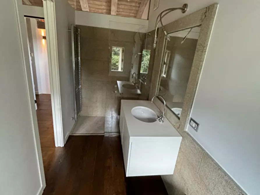 Immagine 25 di Villa in vendita  in VIA GUGLIELMO MARCONI N.54 a Teolo