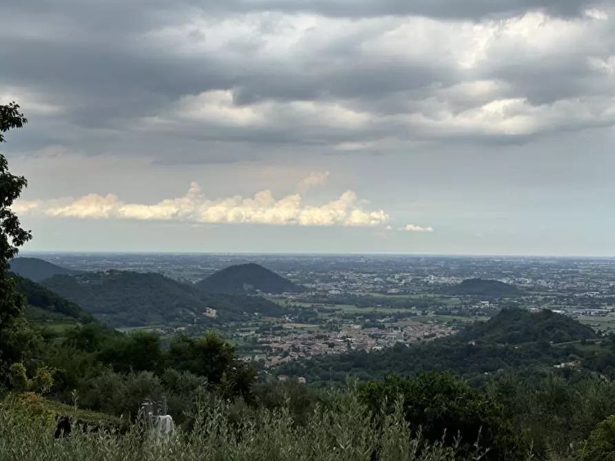 Immagine 34 di Villa in vendita  in VIA GUGLIELMO MARCONI N.54 a Teolo