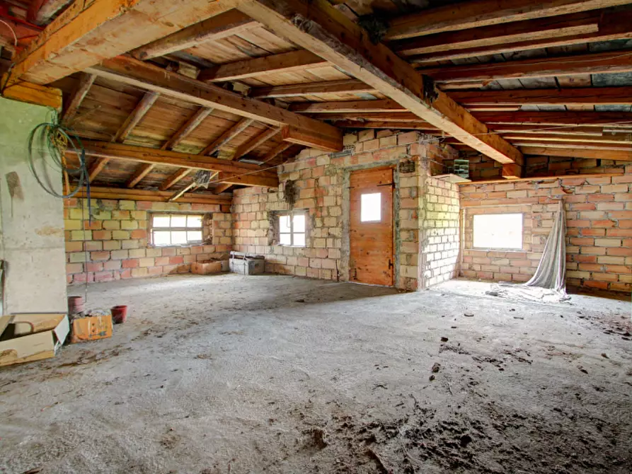 Immagine 8 di Casa indipendente in vendita  in Via Trento a Porte Di Rendena