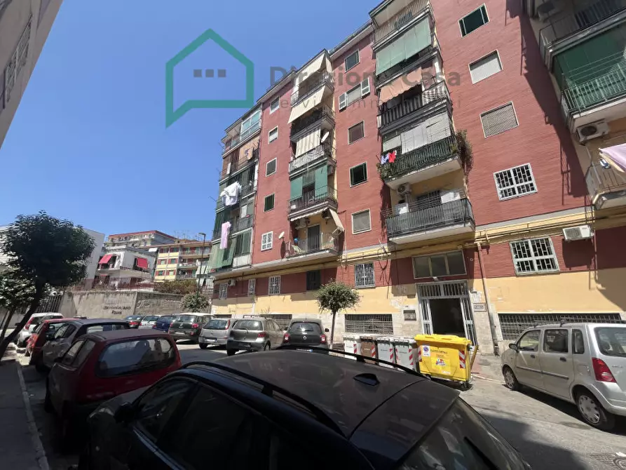 Immagine 13 di Negozio in vendita  in VIALE DELLE NEBULOSE 11 a Napoli