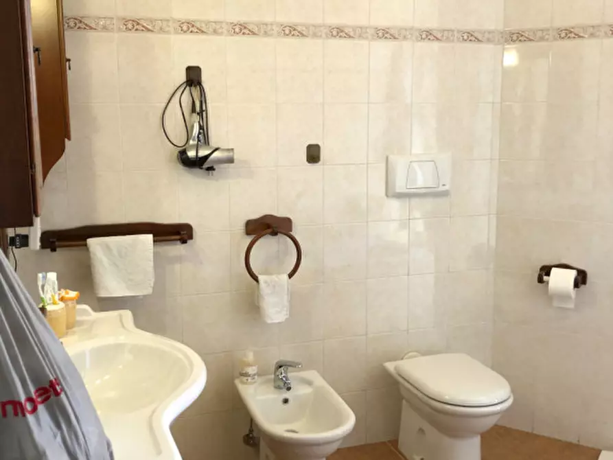 Immagine 12 di Appartamento in vendita  in Via XXV Aprile a Nanto