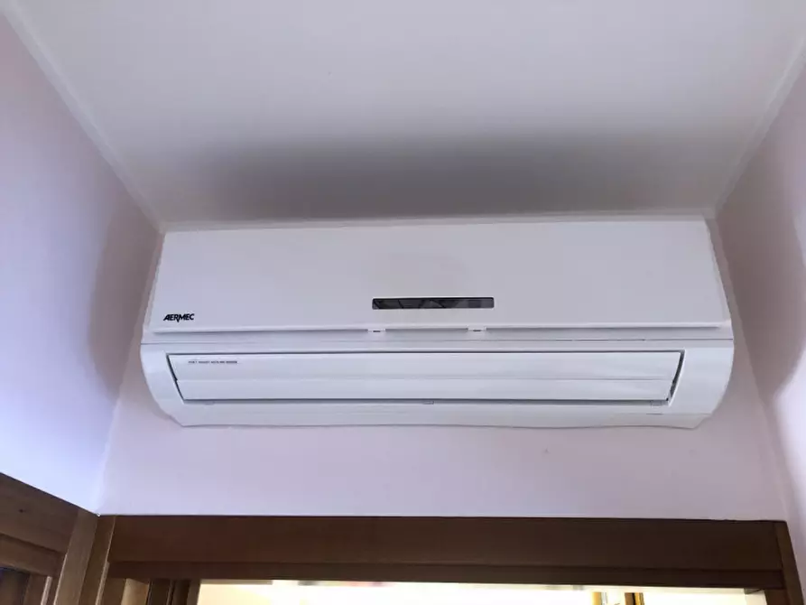 Immagine 40 di Appartamento in vendita  in Via XXV Aprile a Nanto