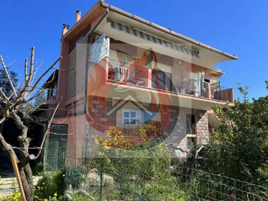 Immagine 1 di Villa in vendita  in Quartu Sant'Elena via Is Meris 9A a Quartu Sant'elena