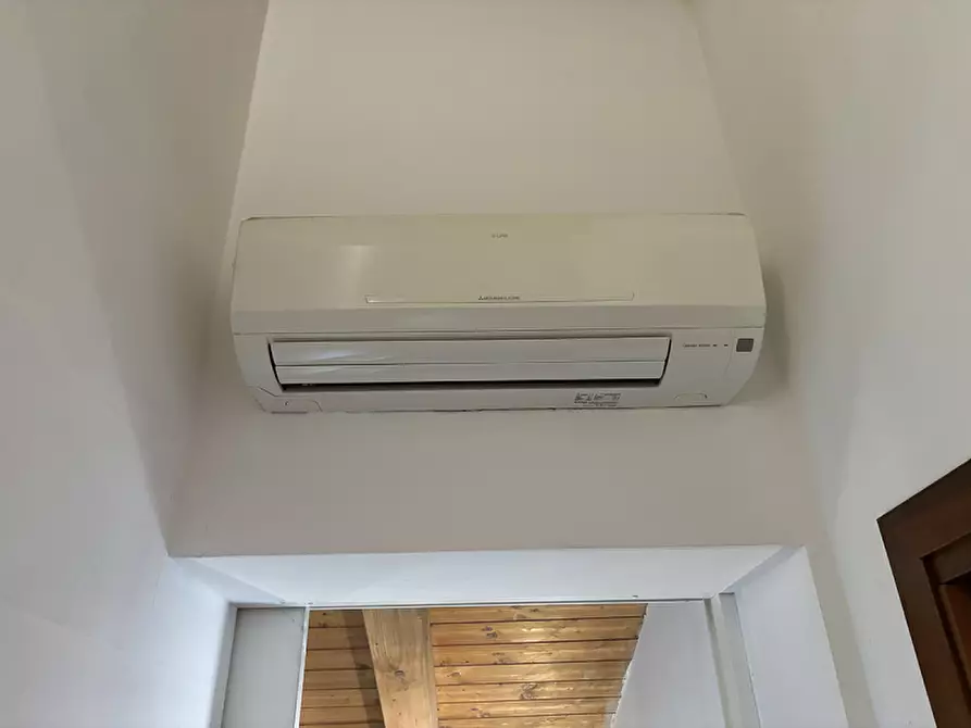 Immagine 33 di Casa indipendente in vendita  a Rovigo