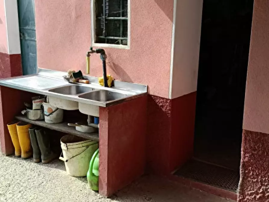 Immagine 40 di Casa indipendente in vendita  in Strada provinciali sud a Ceriana