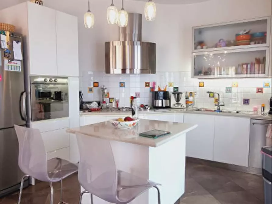 Immagine 2 di Appartamento in vendita  in VIA GASPARRO, 5 a Milazzo