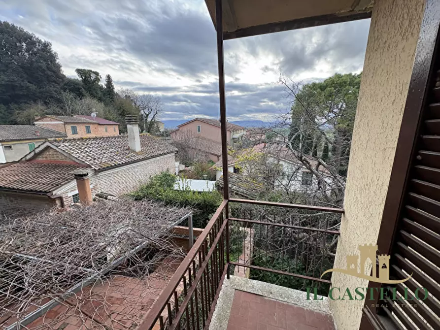 Immagine 14 di Villetta a schiera in vendita  in Via Indipendenza a Castiglione Del Lago