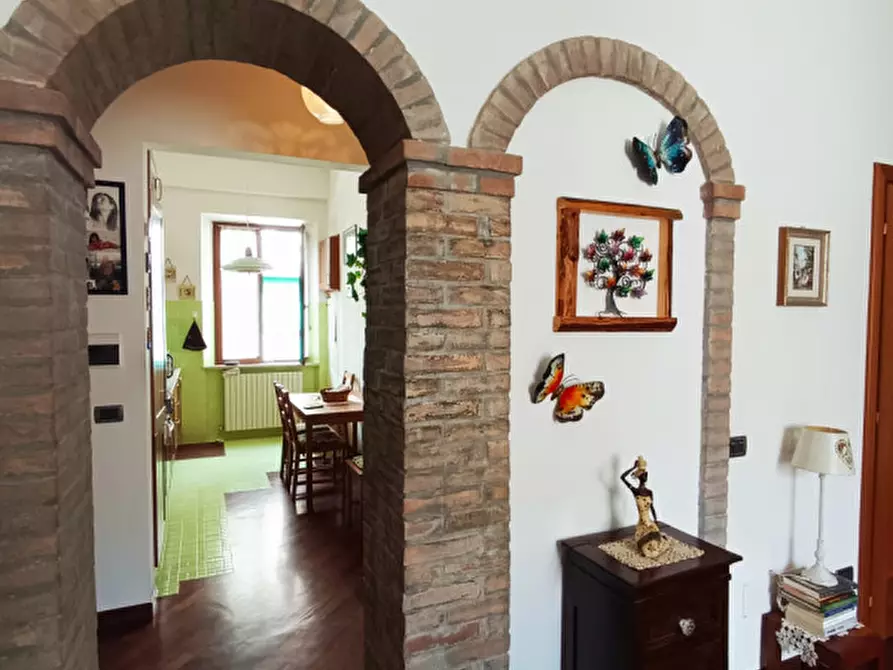 Immagine 3 di Appartamento in vendita  in via Fazioli a Ancona