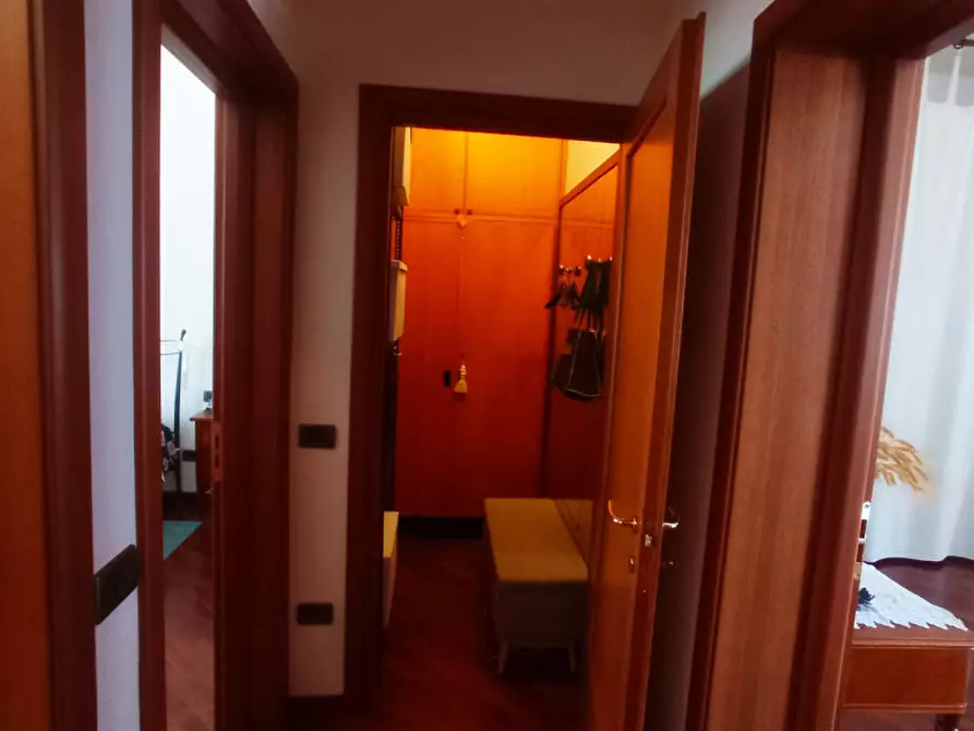 Immagine 6 di Appartamento in vendita  in via Fazioli a Ancona