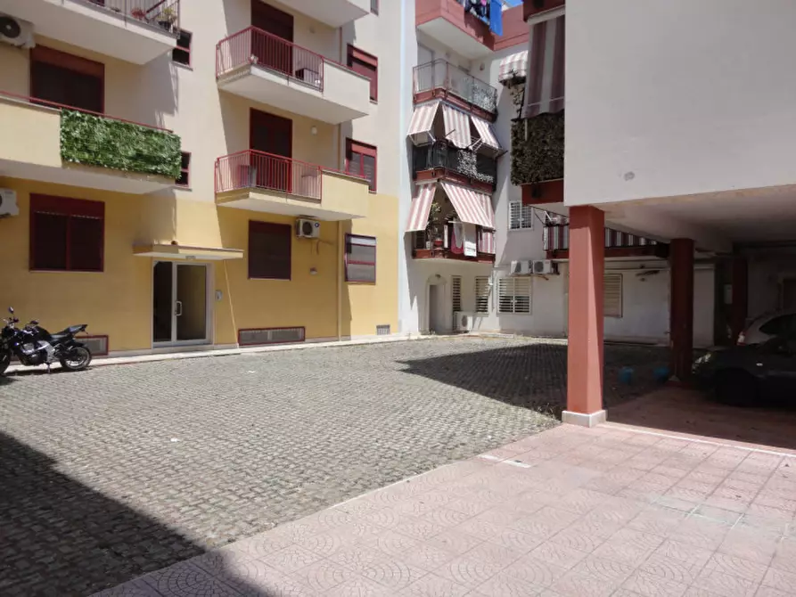 Immagine 3 di Appartamento in vendita  in Via Peucetia a Modugno