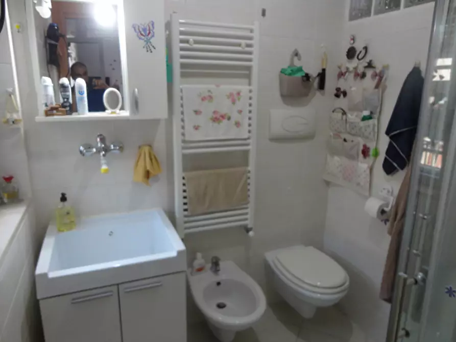 Immagine 9 di Appartamento in vendita  in Via Peucetia a Modugno