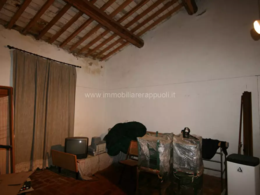 Immagine 8 di Rustico / casale in vendita  a Sinalunga