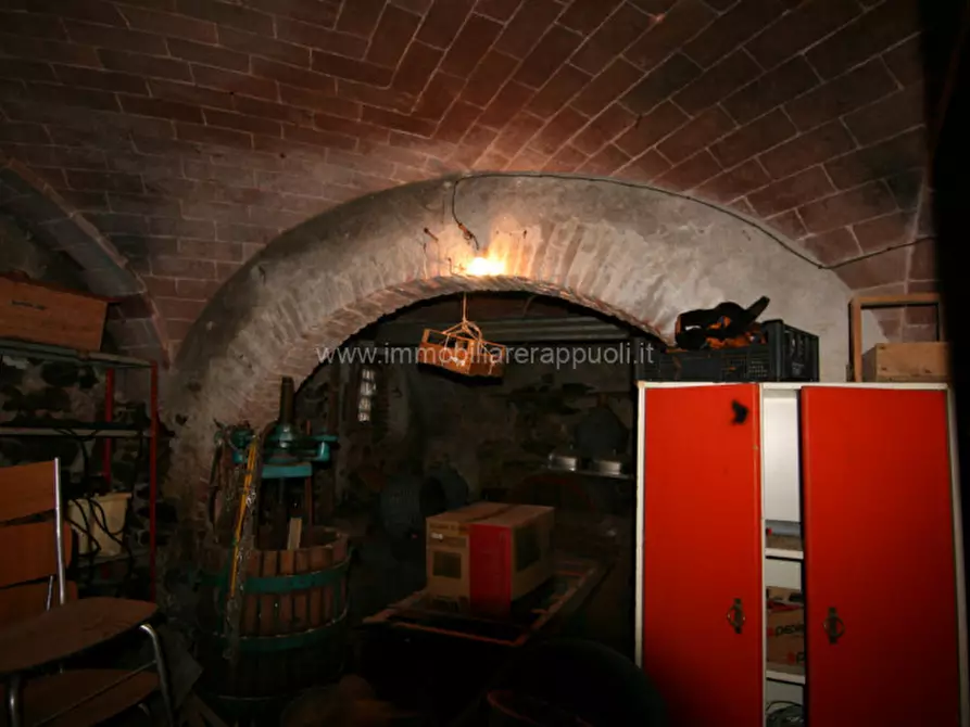 Immagine 10 di Rustico / casale in vendita  a Sinalunga