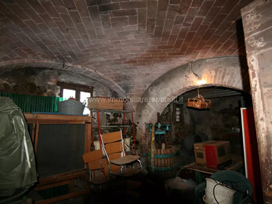 Immagine 11 di Rustico / casale in vendita  a Sinalunga