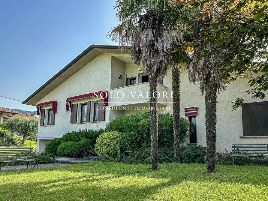 Immagine 1 di Casa indipendente in vendita  a Pianezze