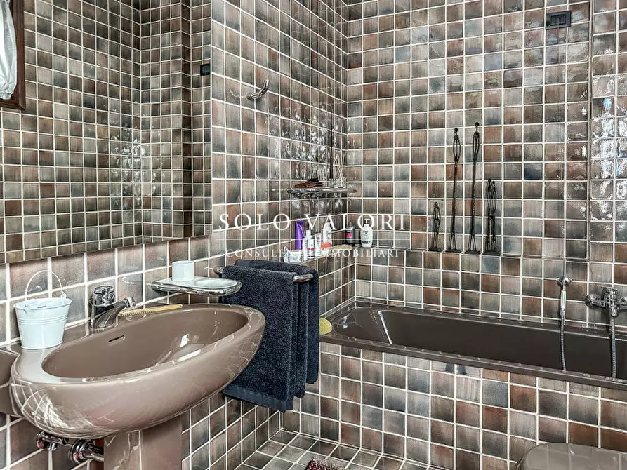 Immagine 15 di Casa indipendente in vendita  a Pianezze