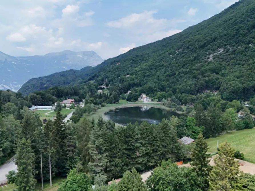 Immagine 1 di Terreno in vendita  in Via della Malga a Madruzzo