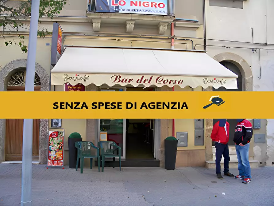 Immagine 1 di Attività commerciale in vendita  in Viale Principe Umberto 132 a Caltagirone