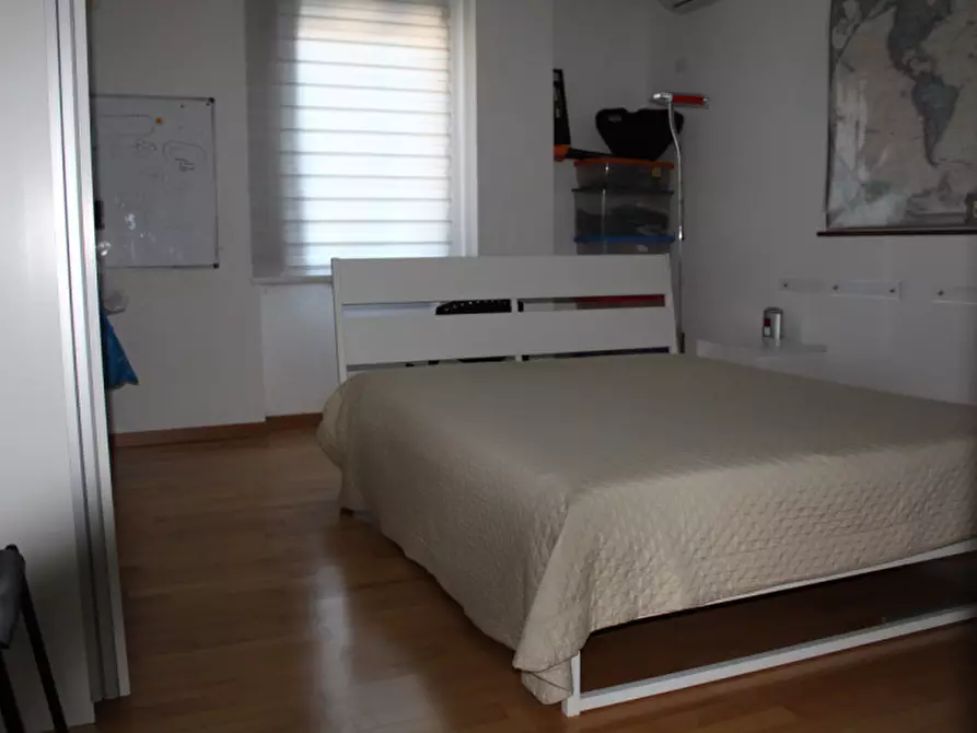 Immagine 5 di Appartamento in vendita  in via Roma a Avola