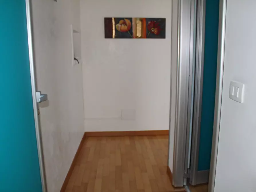 Immagine 8 di Appartamento in vendita  in via Roma a Avola