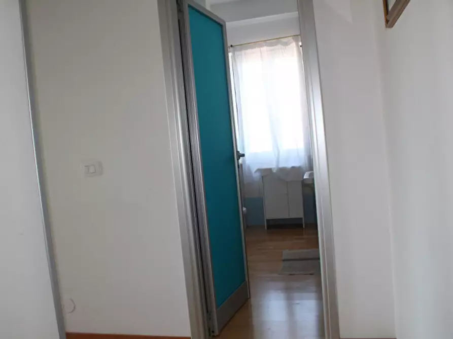 Immagine 9 di Appartamento in vendita  in via Roma a Avola