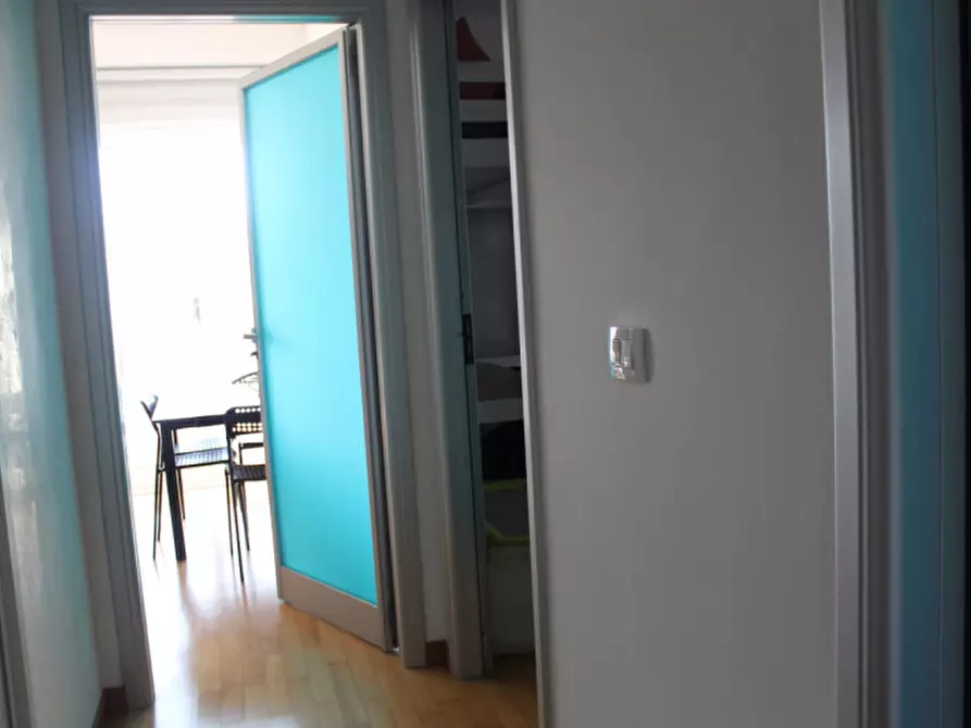 Immagine 12 di Appartamento in vendita  in via Roma a Avola