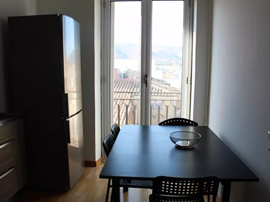 Immagine 18 di Appartamento in vendita  in via Roma a Avola