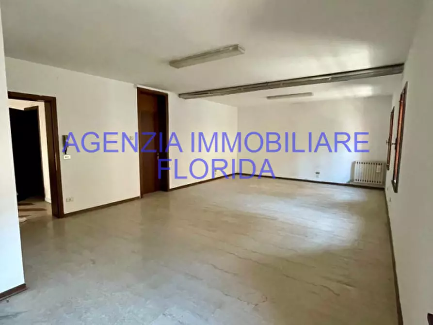 Immagine 2 di Ufficio in affitto  a Camposampiero