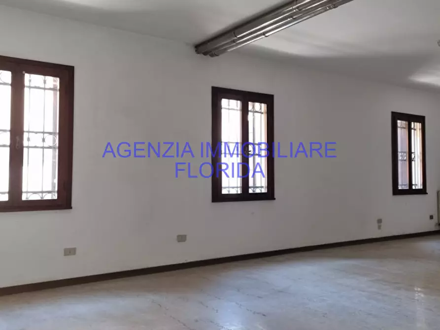 Immagine 4 di Ufficio in affitto  a Camposampiero