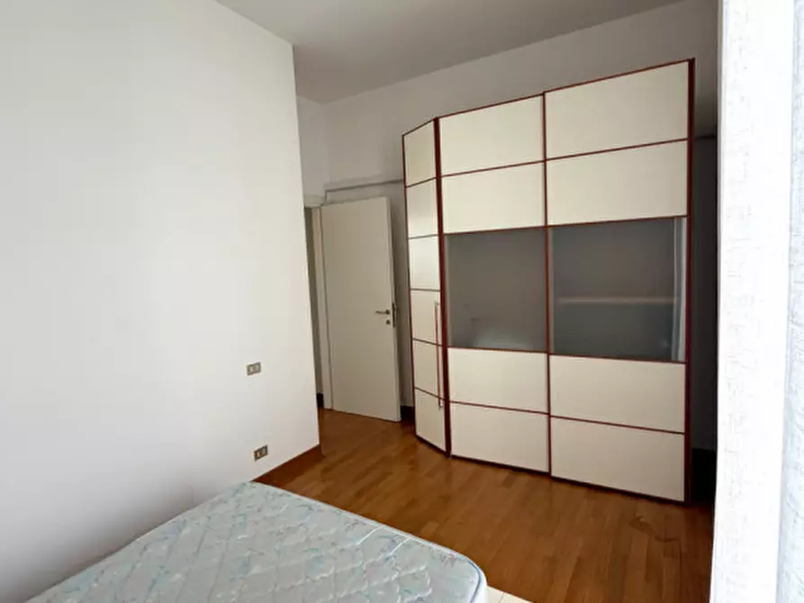 Immagine 7 di Appartamento in affitto  a Rovigo