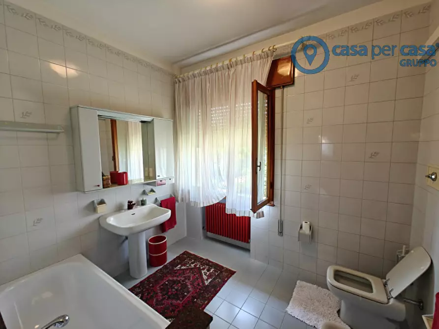 Immagine 24 di Casa indipendente in vendita  a Lusia