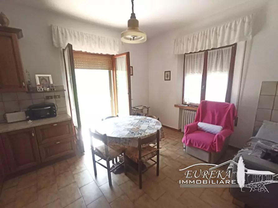 Immagine 6 di Casa indipendente in vendita  in via roma 152 a Castiglione Del Lago