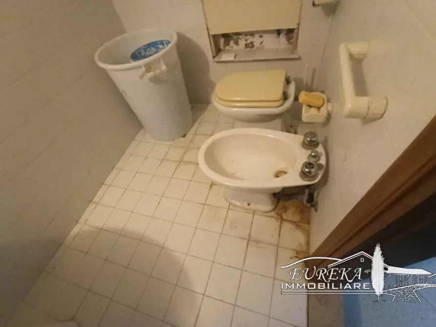 Immagine 21 di Casa indipendente in vendita  in via roma 152 a Castiglione Del Lago