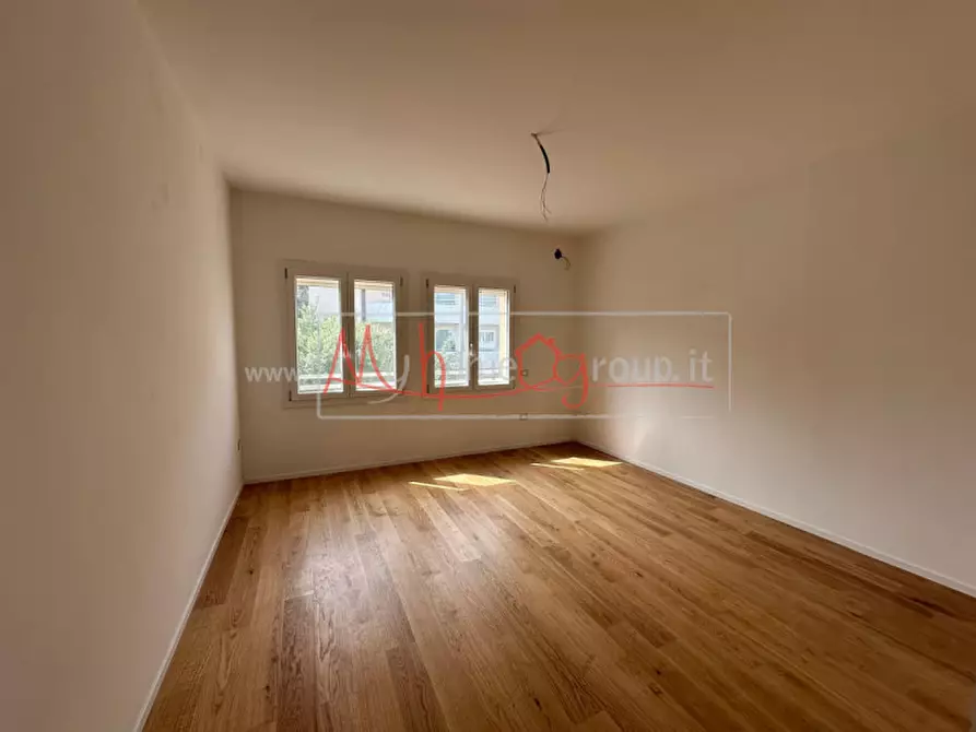 Immagine 1 di Appartamento in vendita  in Via Petrarca a Abano Terme