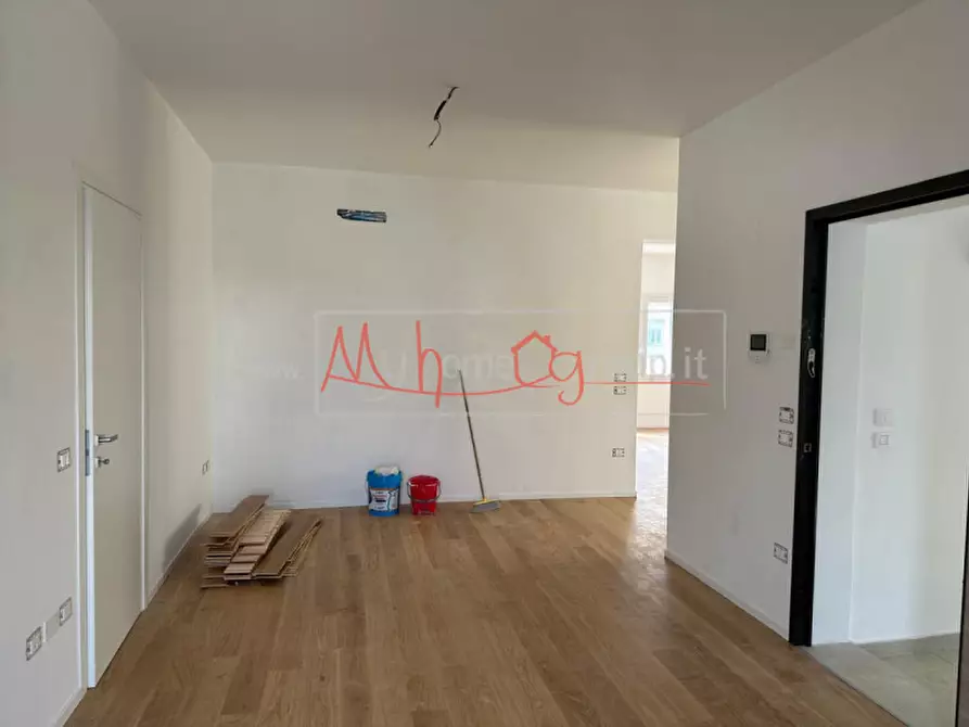 Immagine 3 di Appartamento in vendita  in Via Petrarca a Abano Terme