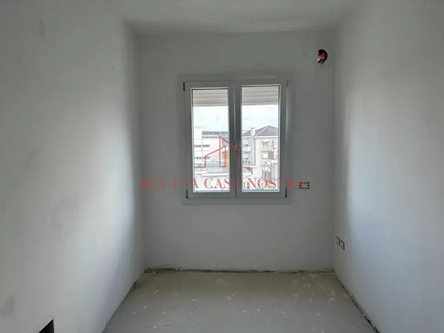 Immagine 12 di Appartamento in vendita  in Via Petrarca a Abano Terme