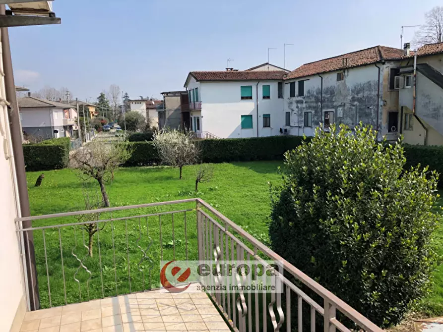 Immagine 25 di Casa indipendente in vendita  in Str. Postumia, 225 a Vicenza