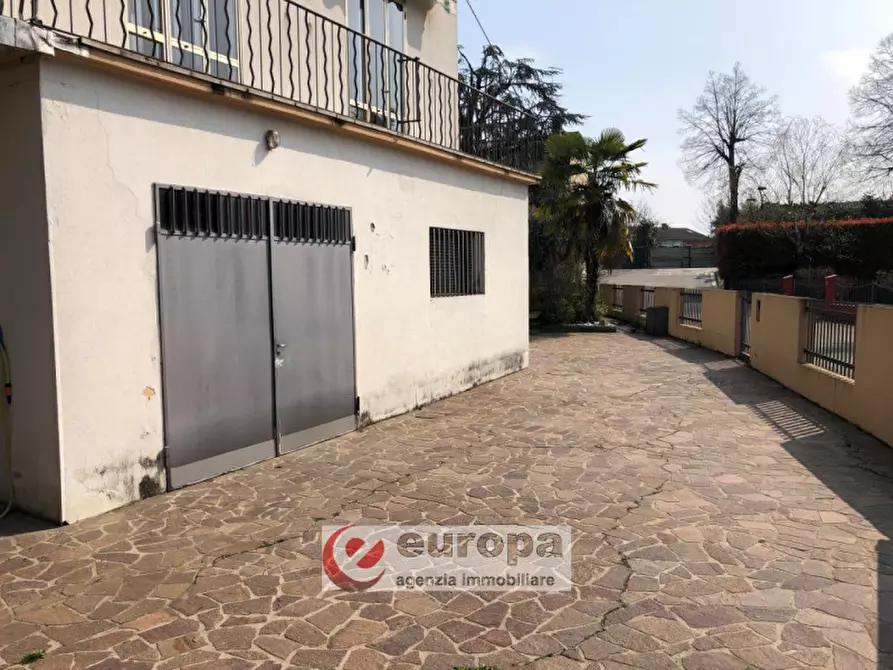 Immagine 39 di Casa indipendente in vendita  in Str. Postumia, 225 a Vicenza