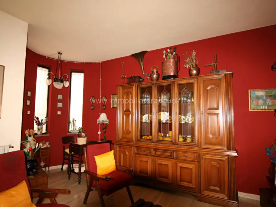 Immagine 2 di Casa indipendente in vendita  a Rapolano Terme