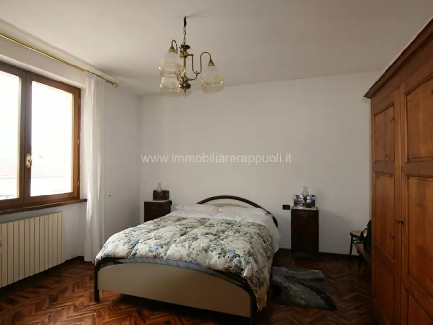 Immagine 31 di Casa indipendente in vendita  a Rapolano Terme