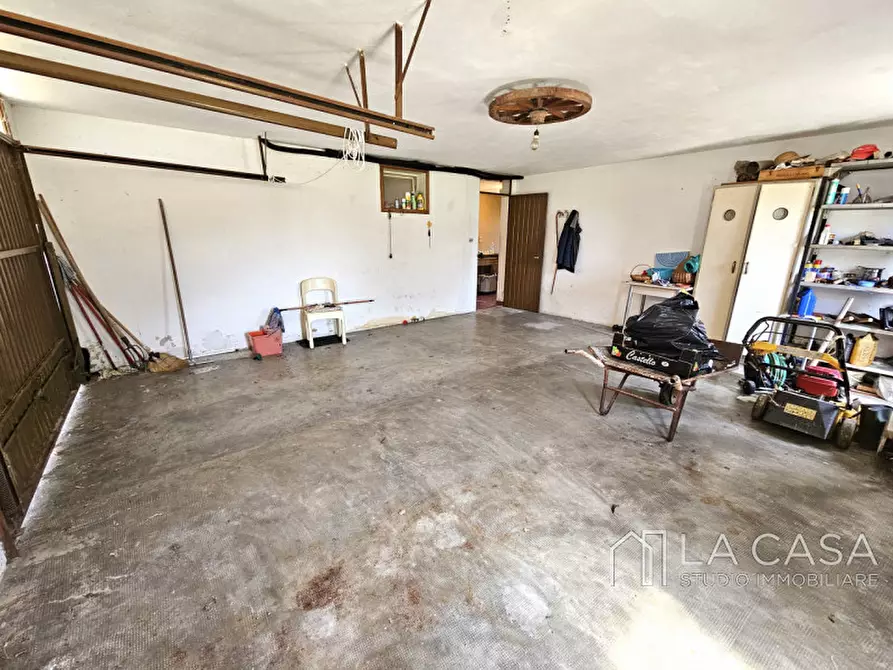 Immagine 39 di Villa in vendita  in Viale Trieste a Valvasone Arzene