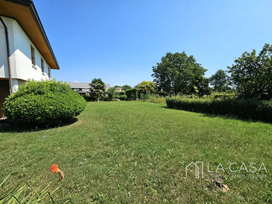 Immagine 44 di Villa in vendita  in Viale Trieste a Valvasone Arzene